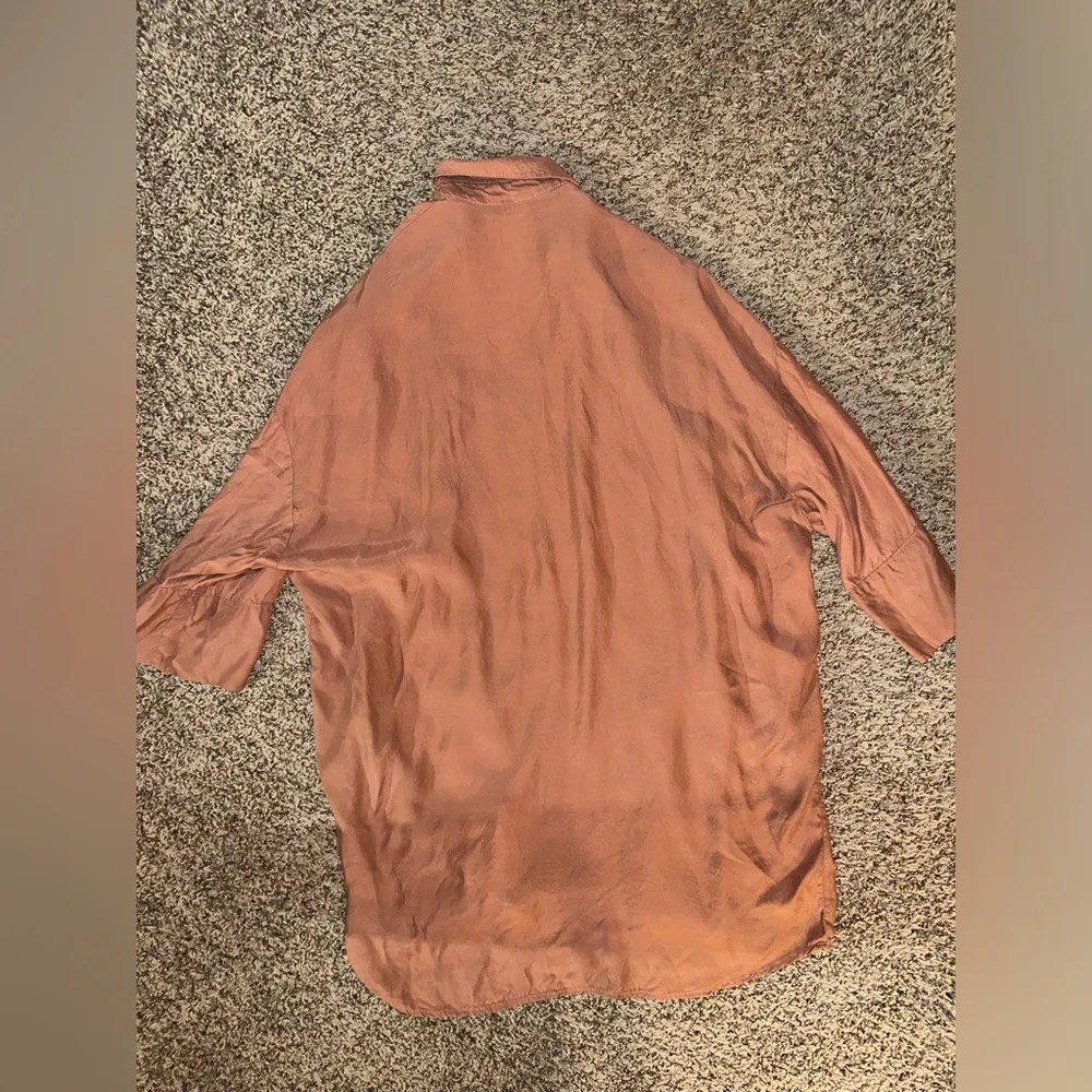 PULL AND BEAR rose gold shirt dress / blouse - Image 4