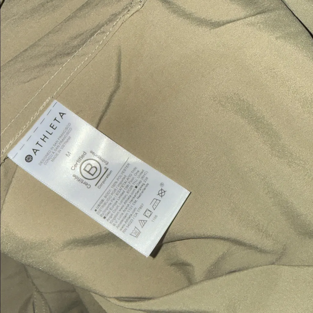 NWOT Athleta Relaxed Fit Poplin Shirt Green Medium - Image 7