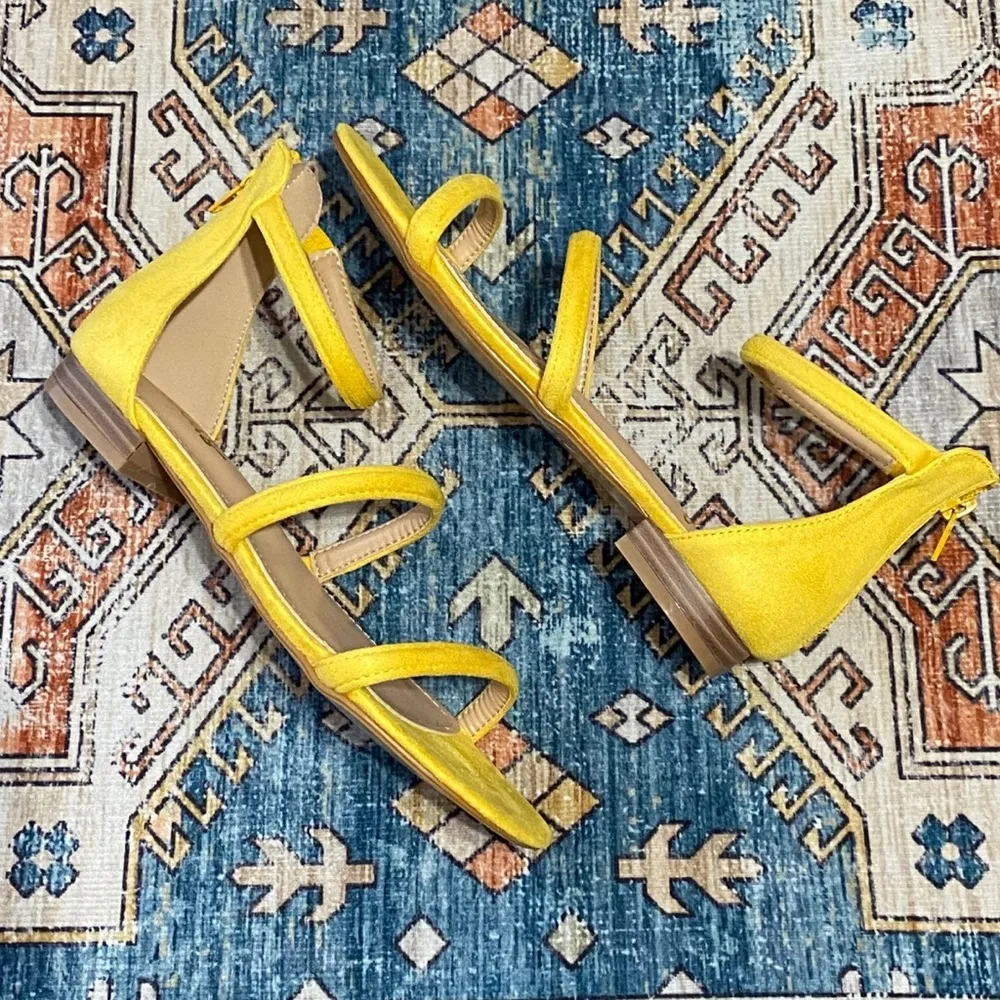 Lulus  Quin Mustard Sandals Size 7.5 - Image 2