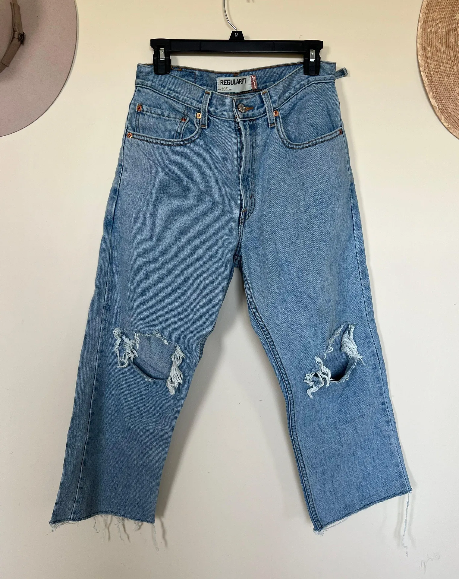 Levi’s Vintage 505 Jeans - Image 2