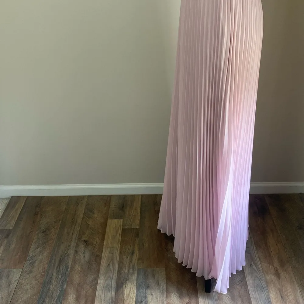 Chi Chi London High Neck Pleated Maxi Evening Dress in Blush Pink Size 8 - Image 5