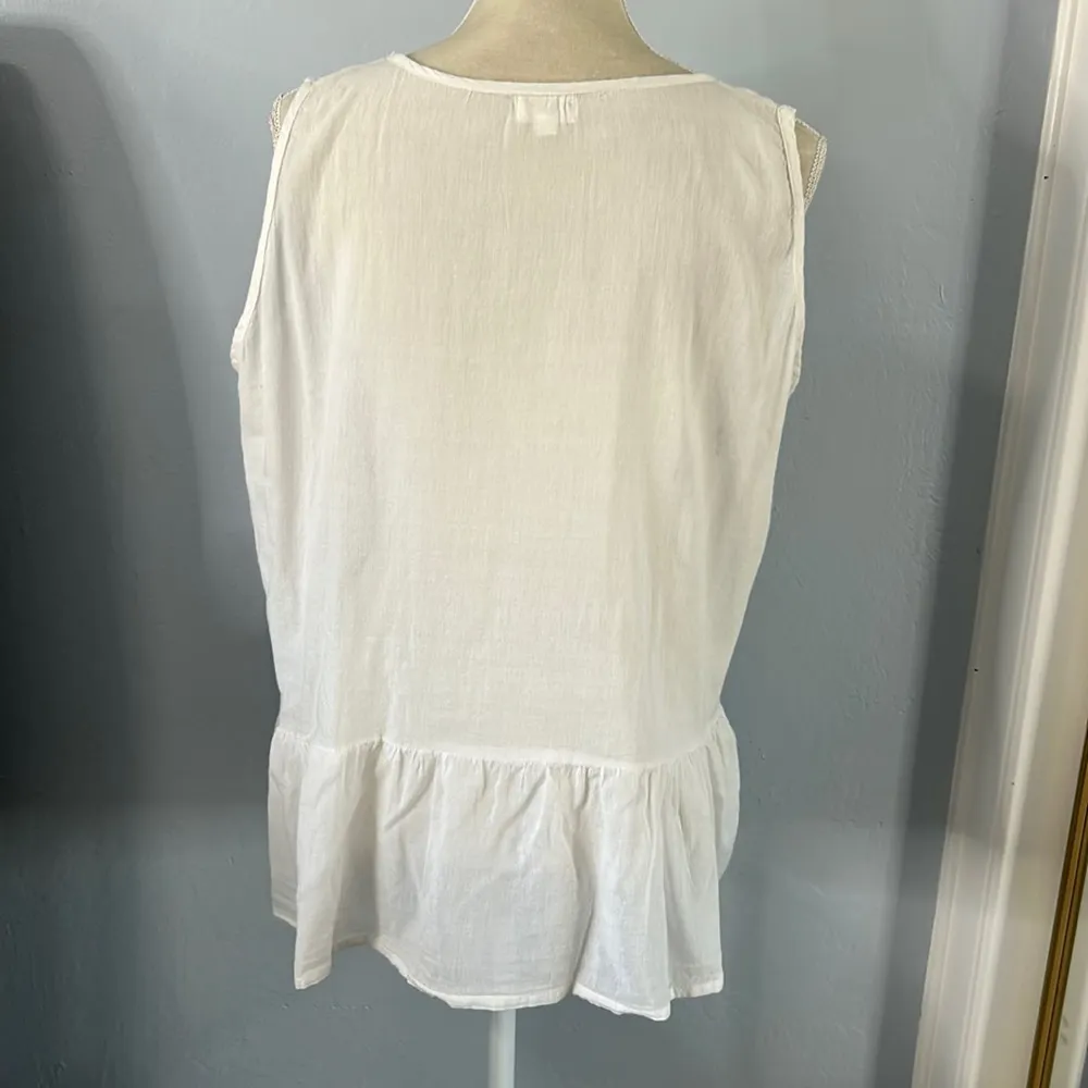 World market • embroidered peplum tank top Size undefined - Image 40