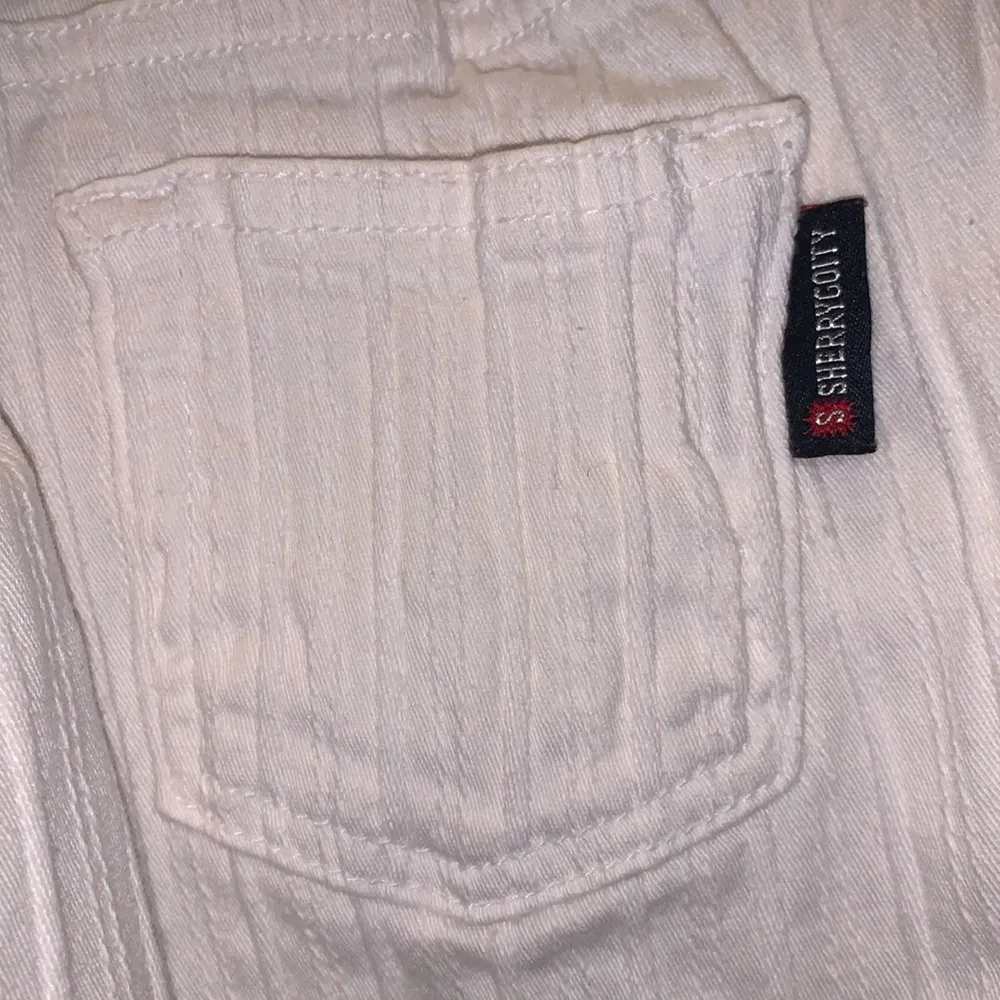 Sherry Goity White stretchy flare jeans Size undefined - Image 8