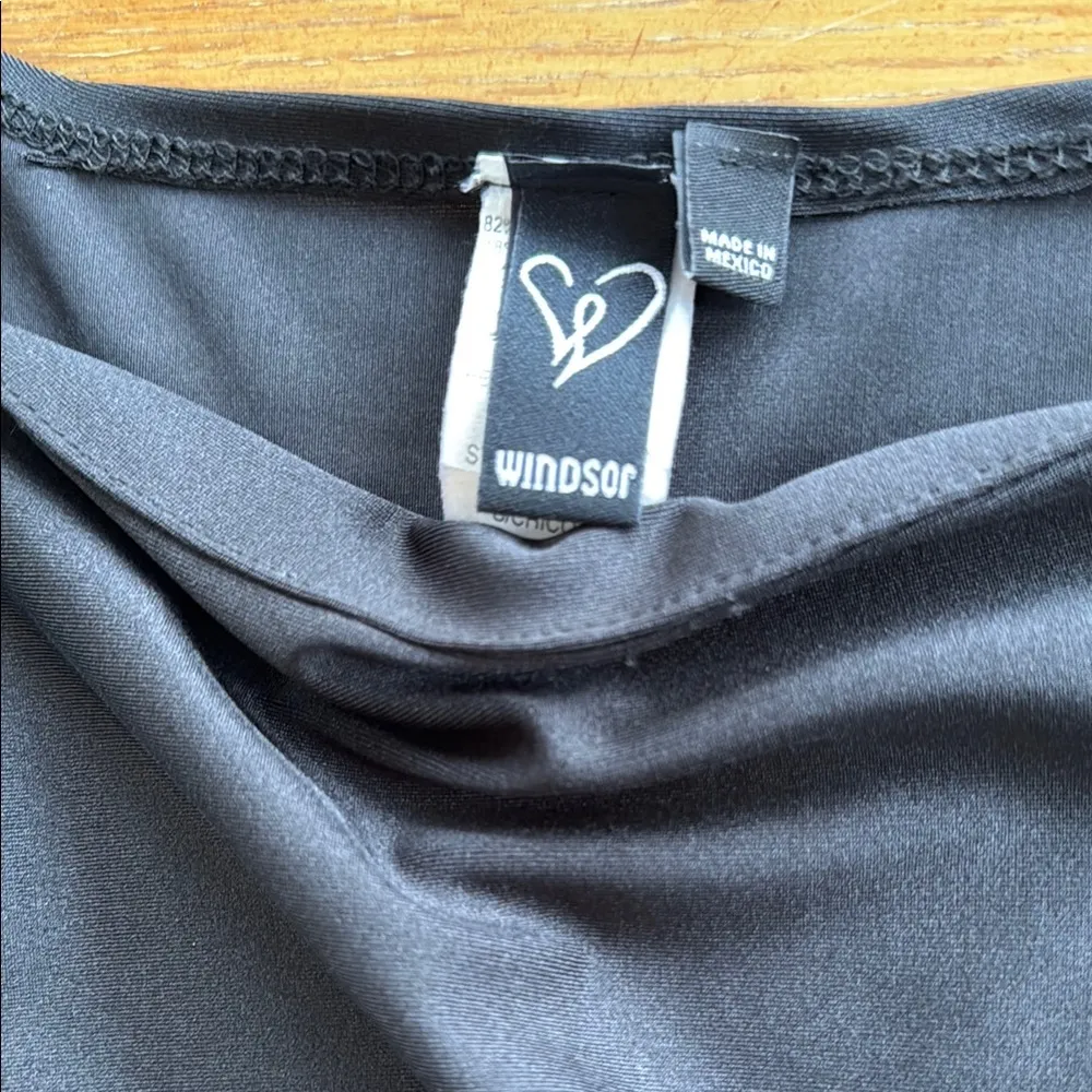 Adorable Black Ruched Dress From Windsor Size Small - Image 3