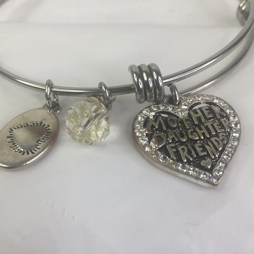 Footnotes Silvertone Mother Daughter Adjustable Bangle Bracelet heart - Image 2