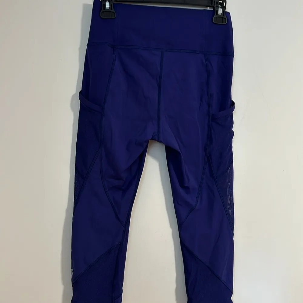 Lululemon deep purple mesh pocket crop legging <2017 model - Image 6