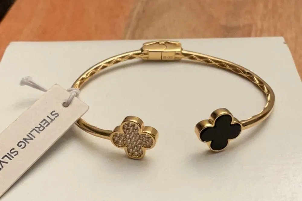 NWT Rachel Zoe Sterling Silver Clover Bracelet Set - Image 6