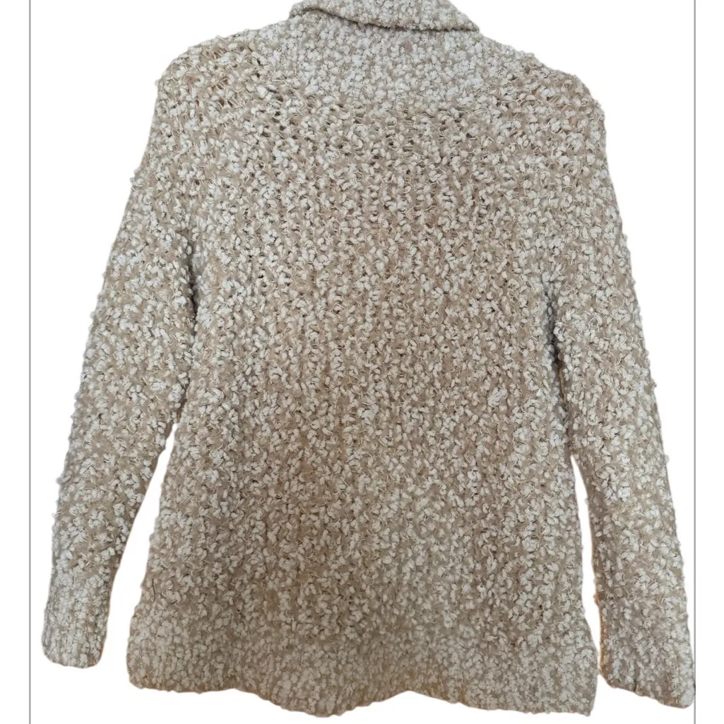 POL  Tan and White Turtleneck Sweater - Image 2