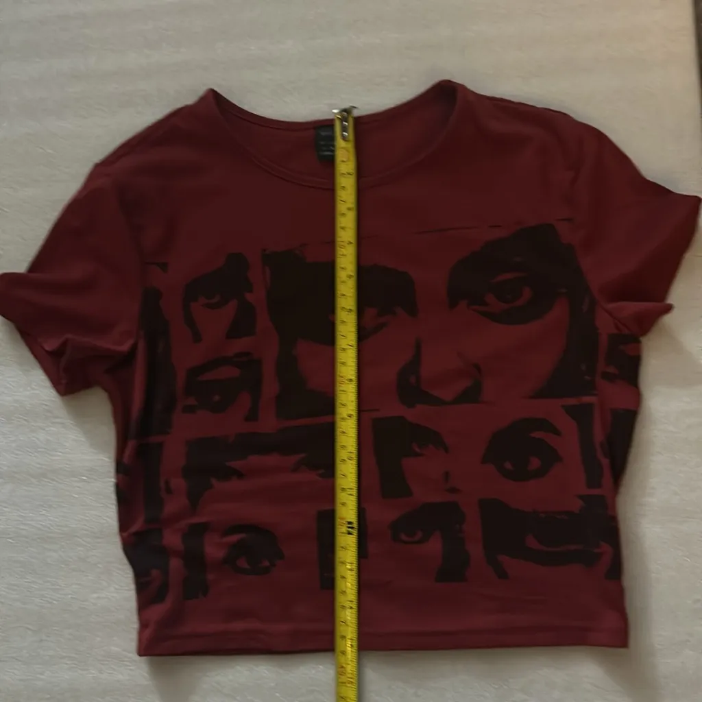 SHEIN Maroon Icon 90’s Graphic Crop T-shirt M Artwork Self Portrait Festival - Image 7