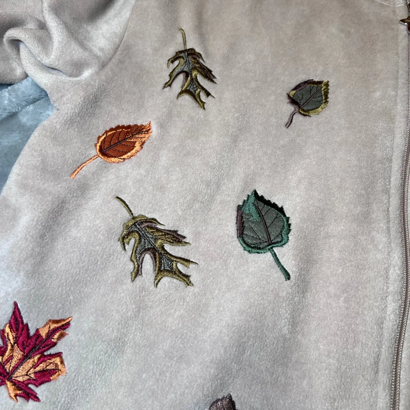 Nick & Sarah Zip Up Fleece Jacket Womens 1X Plus Size Beige Embroidered Leaves Tan - Image 9