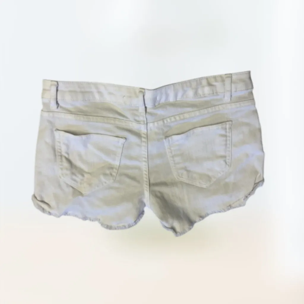 Y2k No Boundries USA Flag White Micro Juniors Shorts Size 7 - Image 2