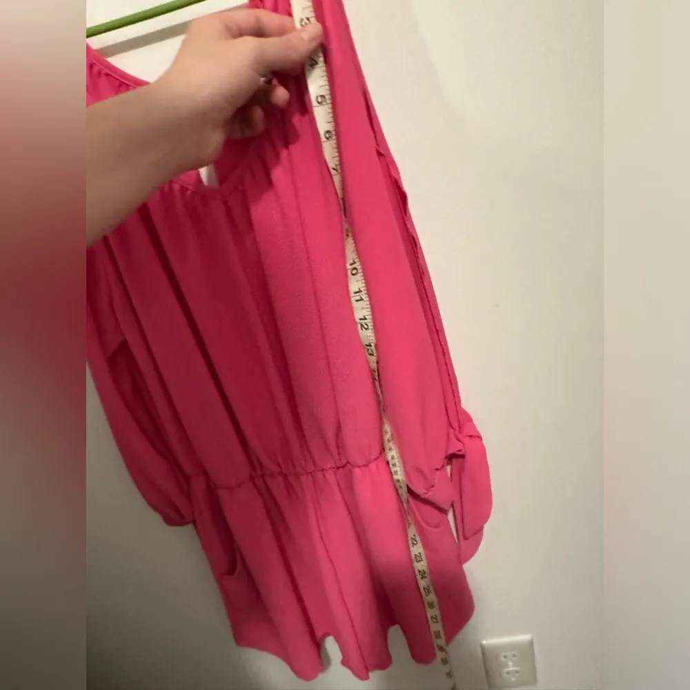 Pink long sleeve romper size medium Tyche - Image 5