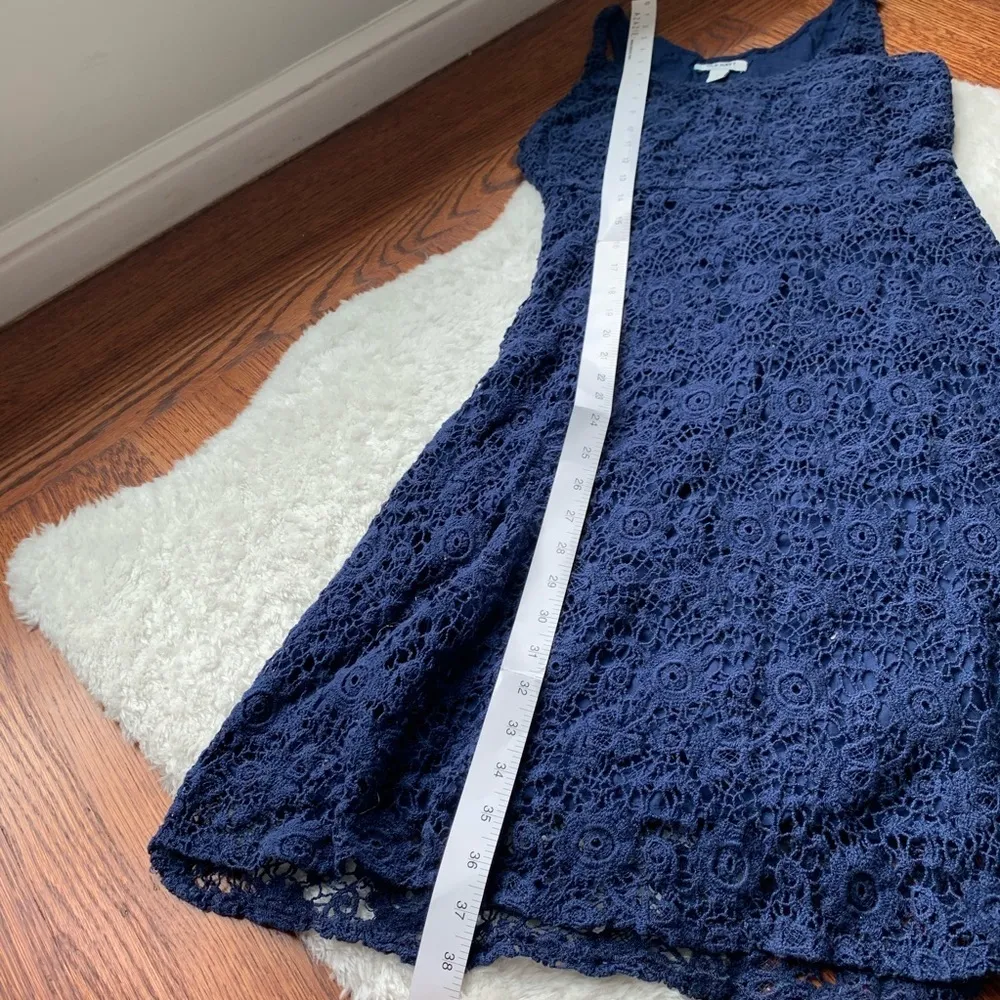 ⭐️ Old Navy Navy Blue Lace Fit & Flare Dress NWOT - Image 3