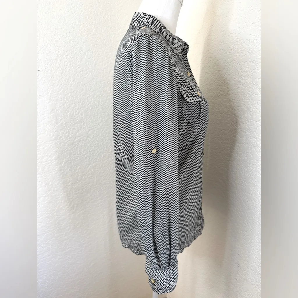 Tory‎ Burch chevron print blouse. Size 6 - Image 4