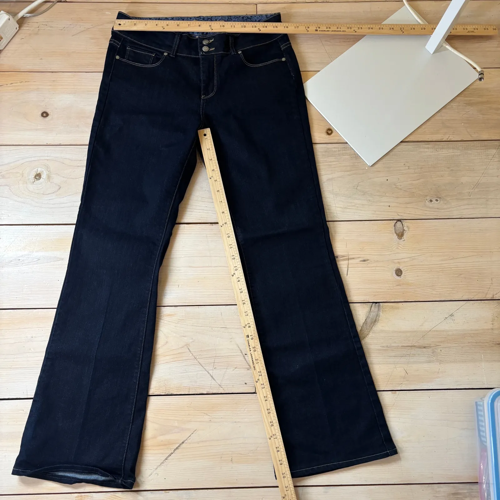 Paige Hidden Hills NWOT Dark Wash Bootcut Jeans Size 31 - Image 8