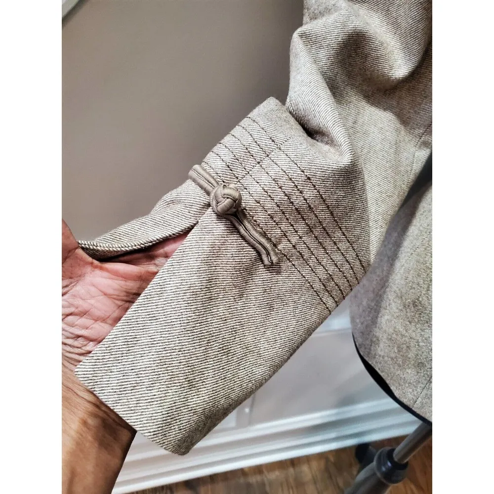 Larry Levine Women's Beige Cotton Long Sleeve Single Button Jacket Blazer Size 4 - Image 4