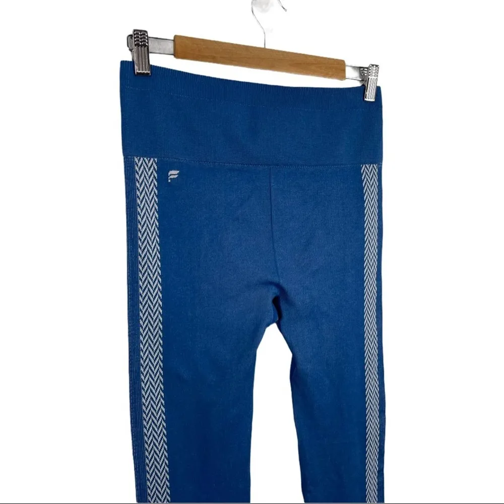 Fabletics Seamless Set Atlantic Blue/White M - Image 10