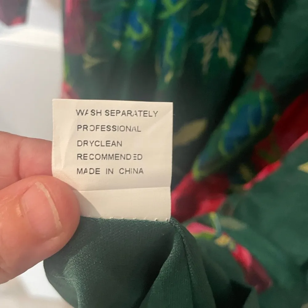 Ursime size medium based on size chart on website PLEASE CHECK MEASUREMENTS Green - Image 9