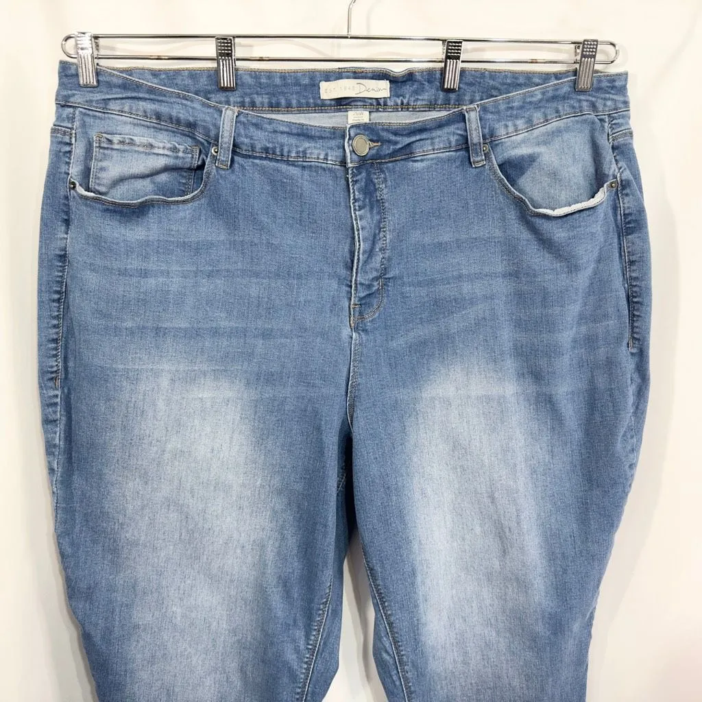Cato Plus Size 26W Jeans Blue Tapered Leg High‎ Rise Stretch Slim Straight 1050 - Image 3