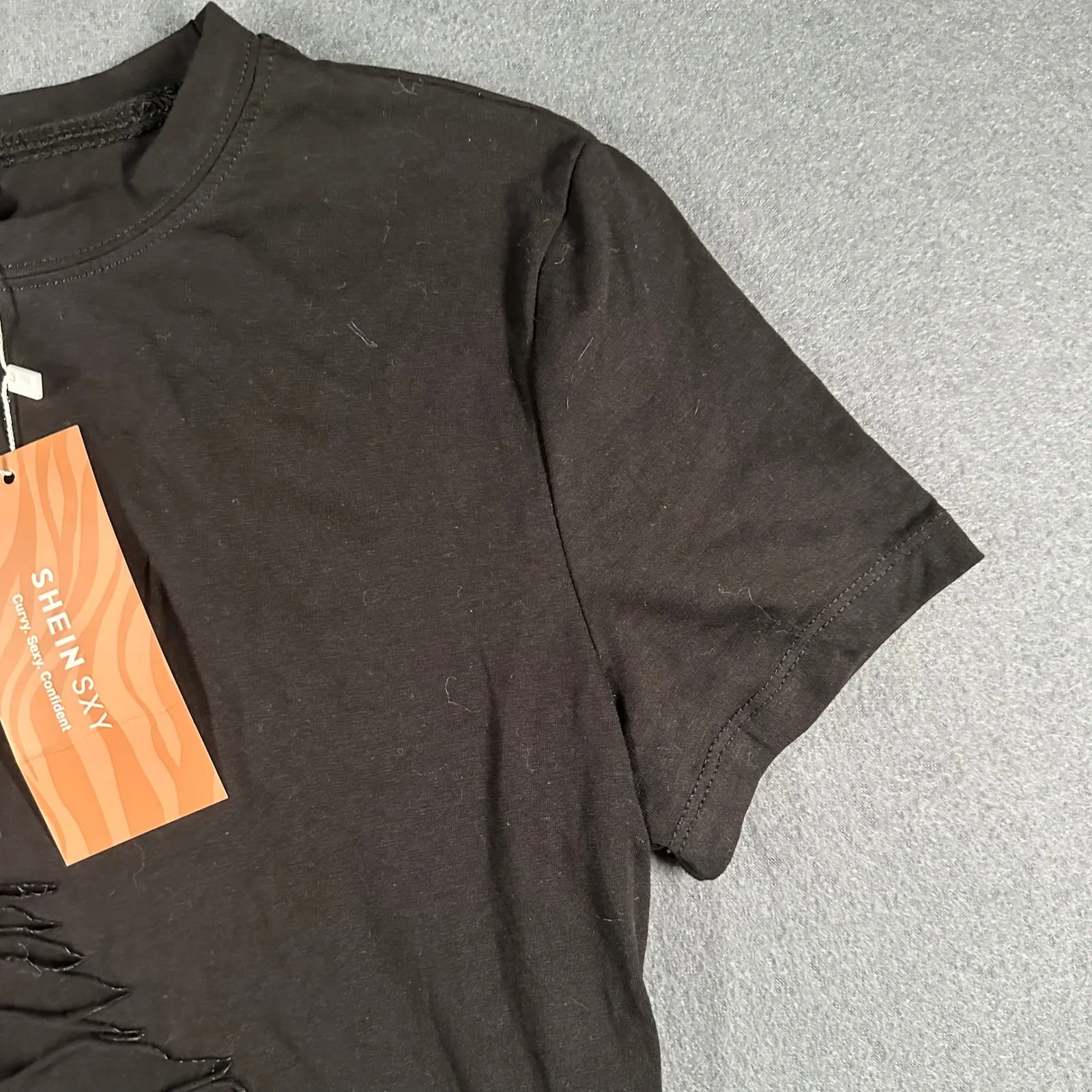 SHEIN SXY Crop Top Womens Large Black Ripped Cut Out Front Tee‎ Short Sleeve NWT - Image 6