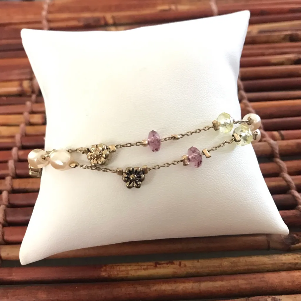 Premier Designs Dainty Flower & Faux Pearl Bracelet - Image 2