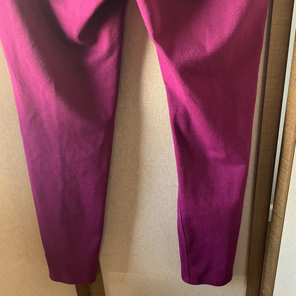 Candie's bold looking slacks 13 - Image 11