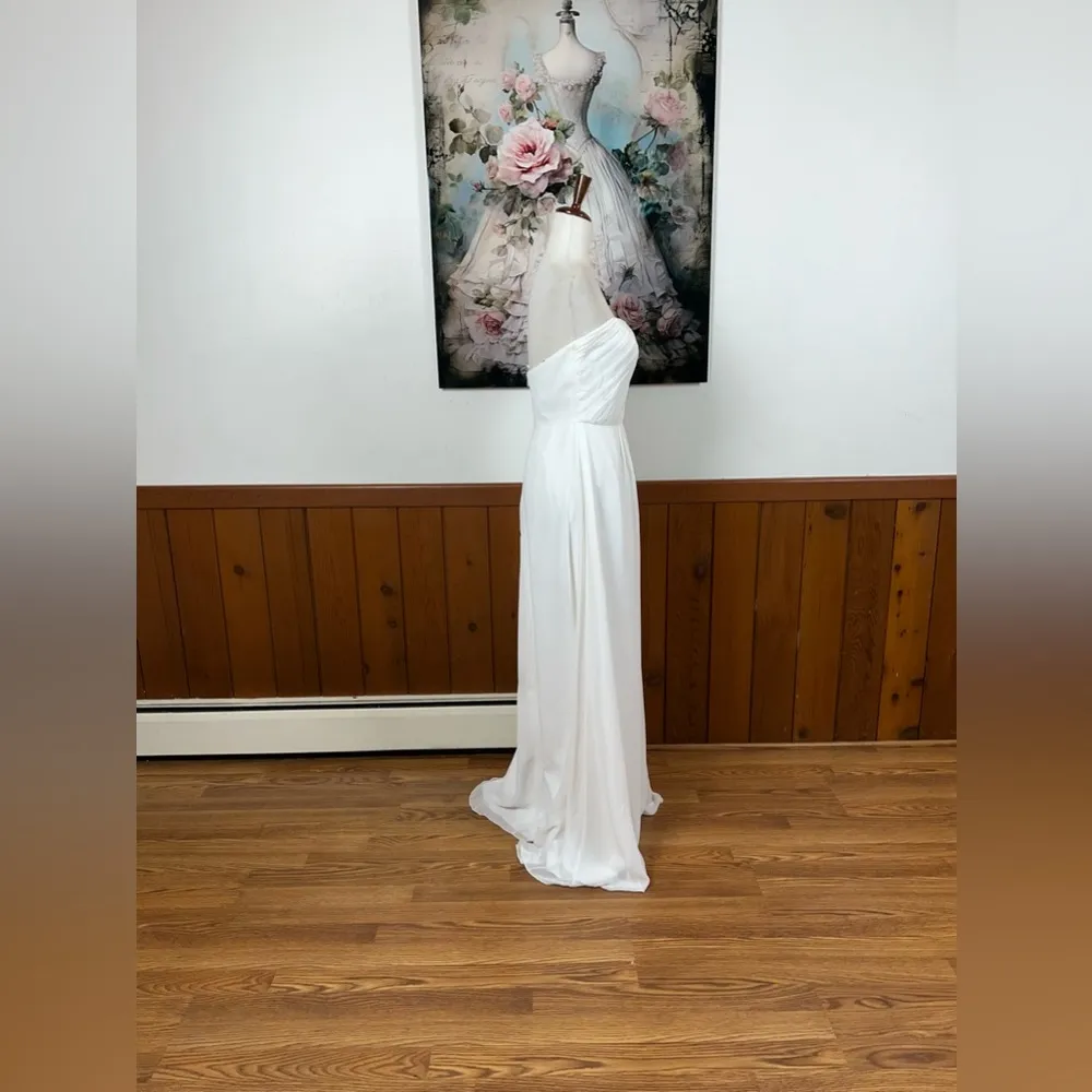 Beautiful B2 Jasmine Simple Chiffon Wedding Gown! - Image 4