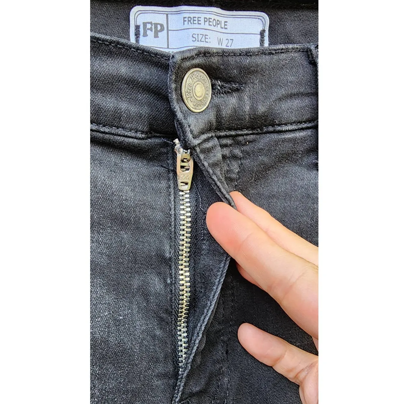 Free People Shark Bite Raw Hem Washed Black Skinny Jeans 27 - Image 5