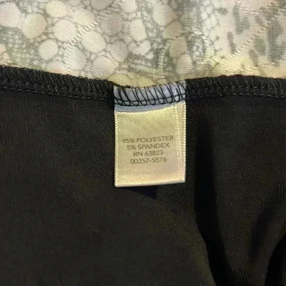 Christopher & Banks Lightweight Coverup Jacket Z11 - Image 4