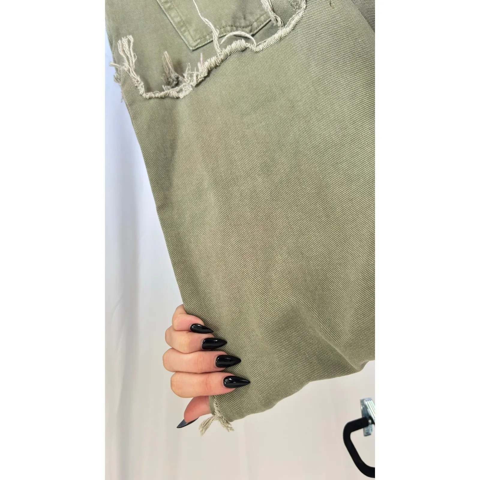 $128 Free People Maggie Olive Green Distressed Ripped Jeans Women's Size 28 - Image 11