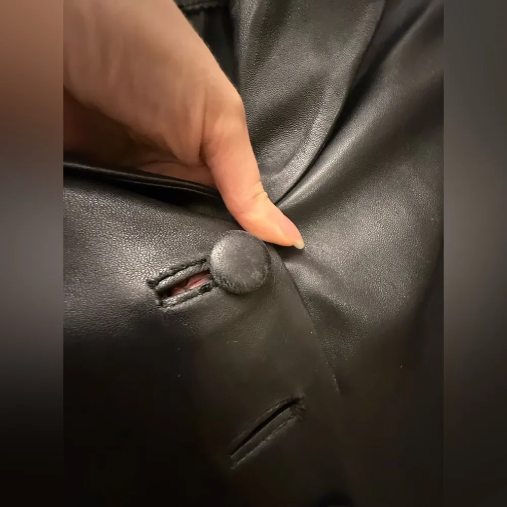 Women’s super Long black leather goth jacket size large - Image 6