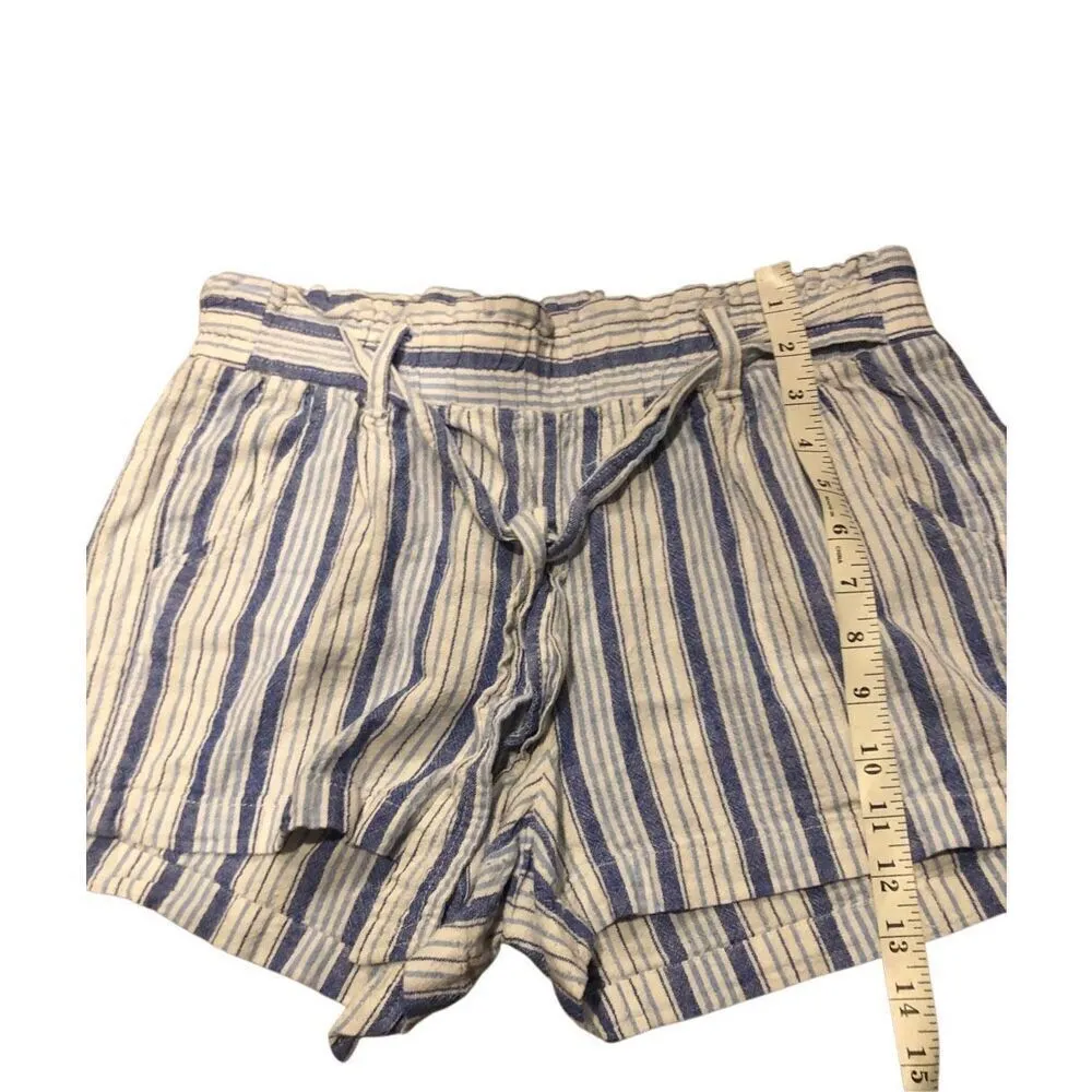 Rewind linen blend elastic blue and white shorts with attached front tie belt at - Image 9