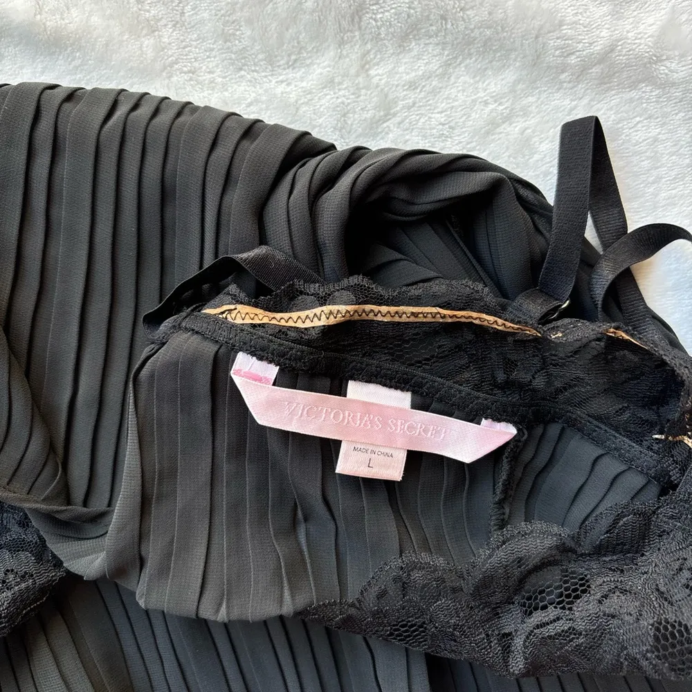 Victoria’s Secret Vintage sheer black slip dress mini dress floral lace - Image 4