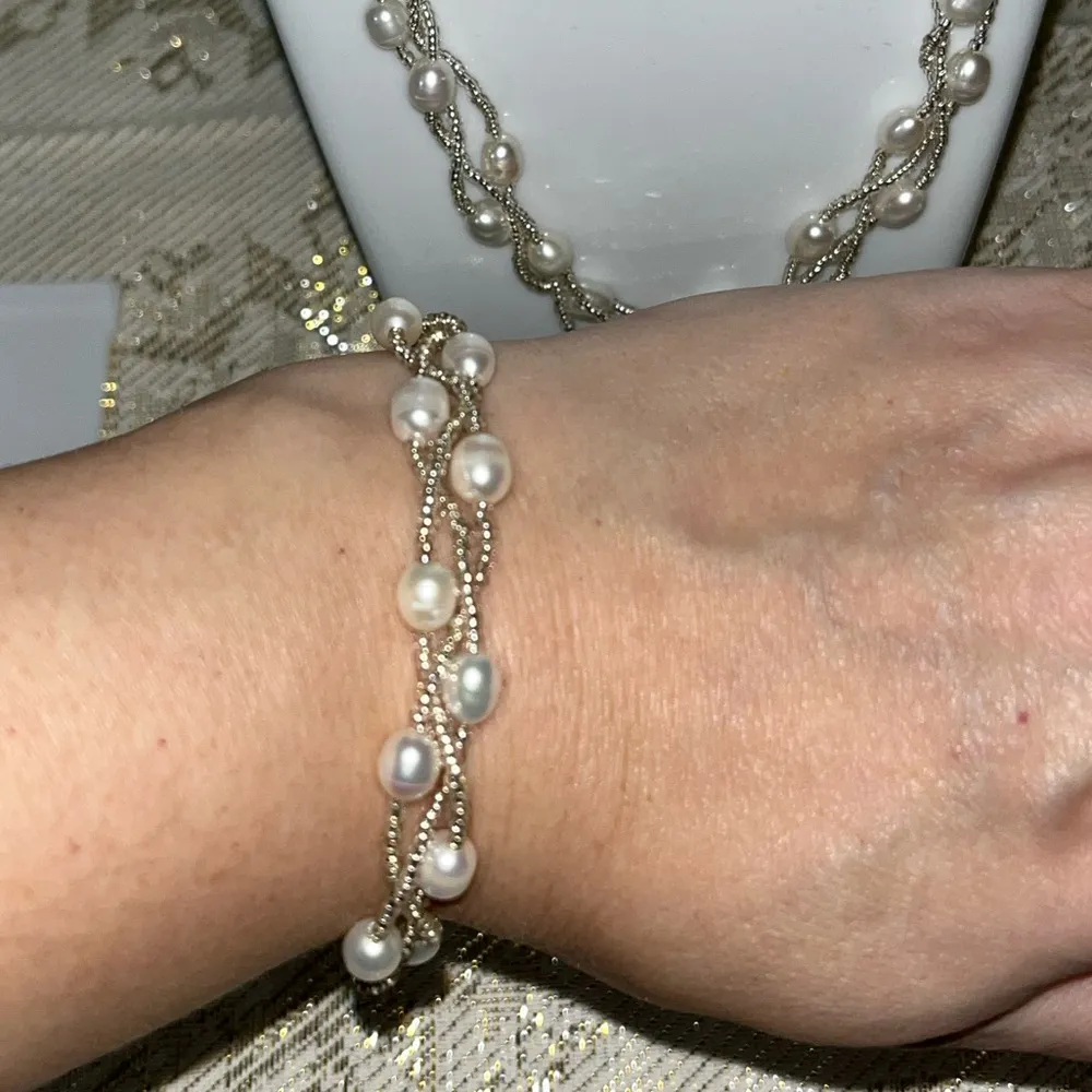 NWT! Fresh Water Pearl / Seed Bead Necklace & Bracelet Set 6 - Image 7