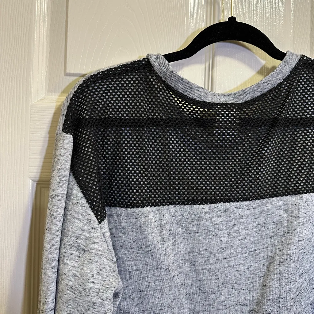 PINK cropped sweatshirt raw hem gray with black mesh size medium - Image 7