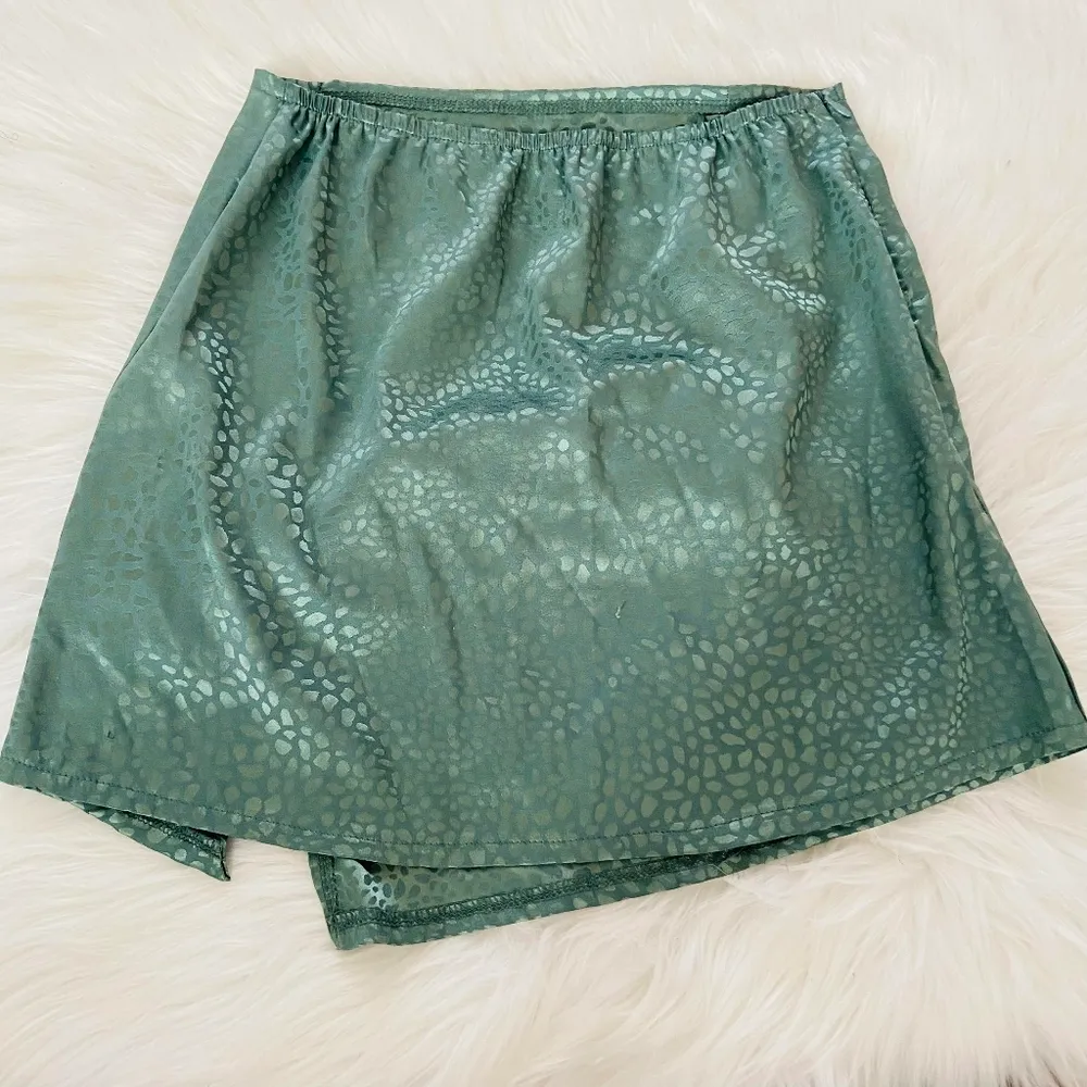 Princess Polly Satin Mini Skirt - Image 5