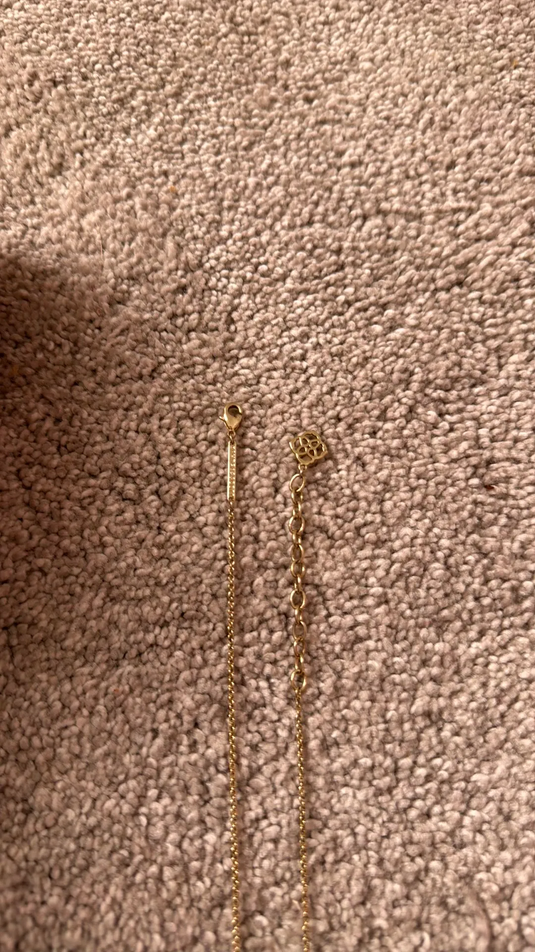 White Kendra Scott Necklace - Image 2