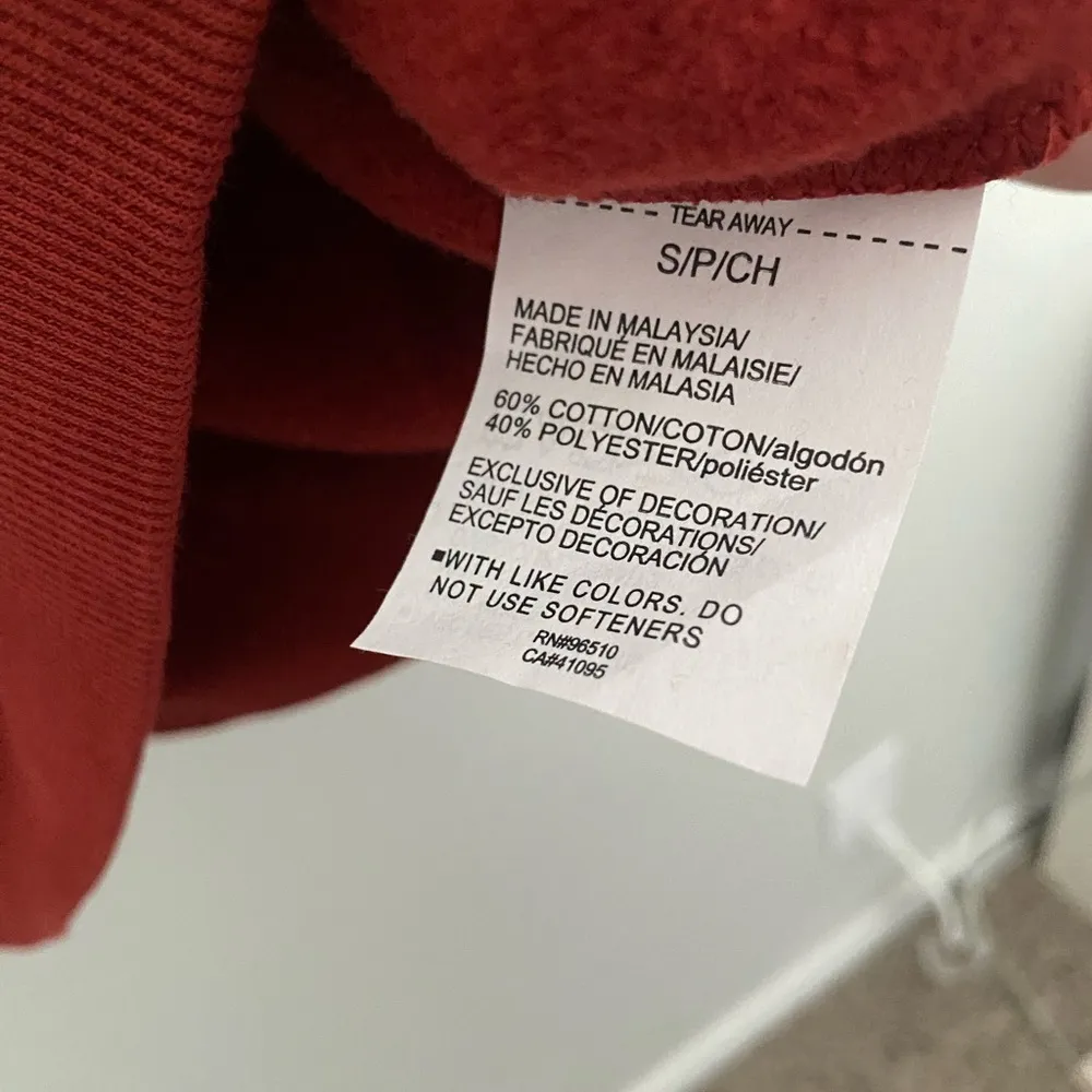 NWT Under Armour Women's Cardinal Red Rival Fleece Half Zip Size Small - Image 6