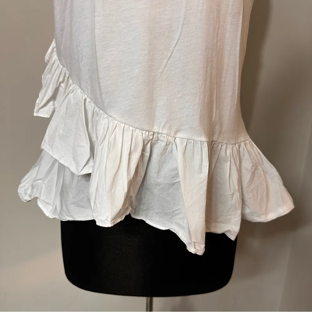 Banana Republic Ruffle White Sleeveless Top in Size Medium - Image 3