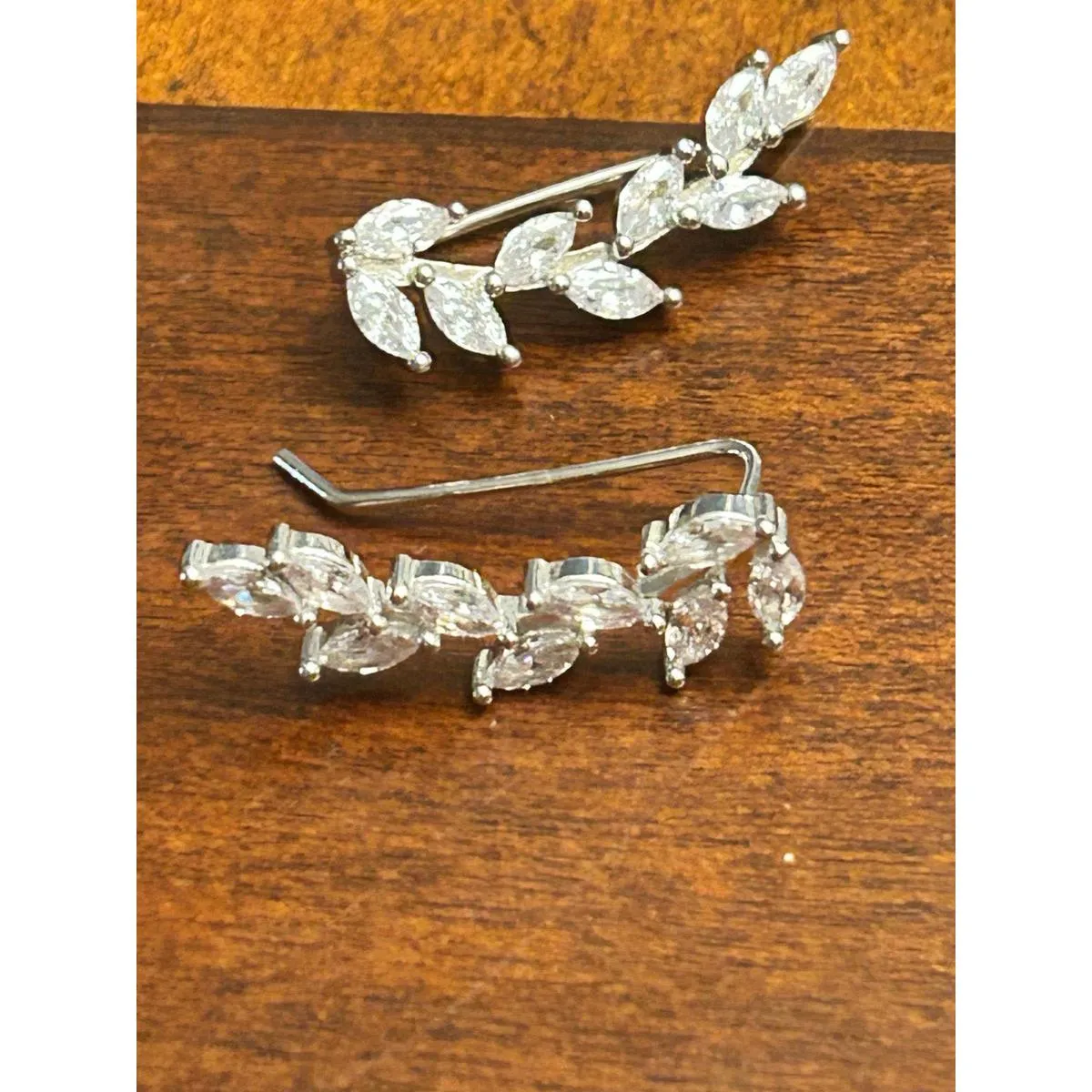 925 sterling silver earrings m90 4.00g flower floral white longer sparkle - Image 6