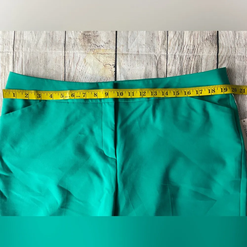Dressbarn Jones Studio Women Shorts Green Casual Size 16 NWT - Image 11