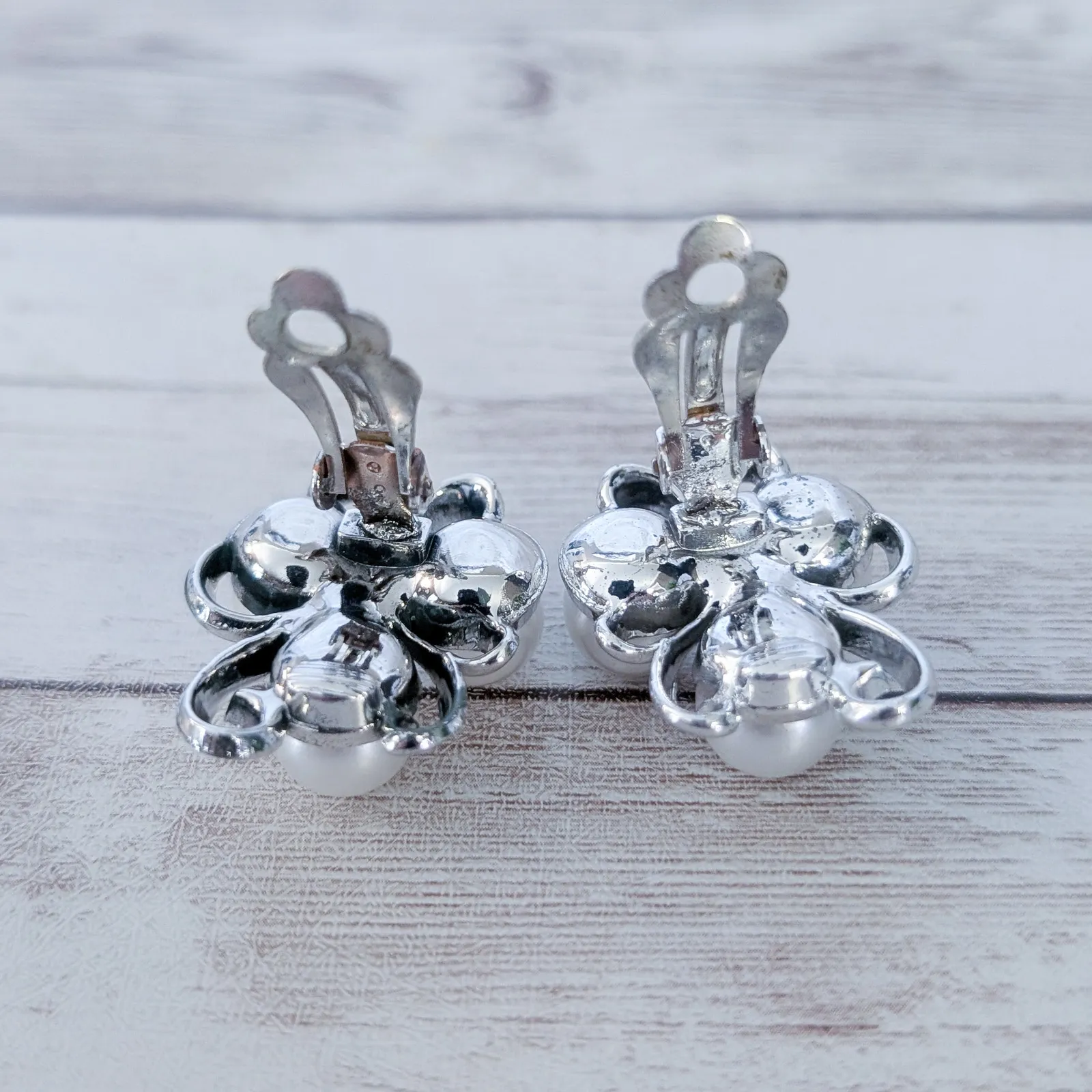 Vintage Clip On Earrings Faux Pearl, Silver Tone, Clear Gem Large - Image 7