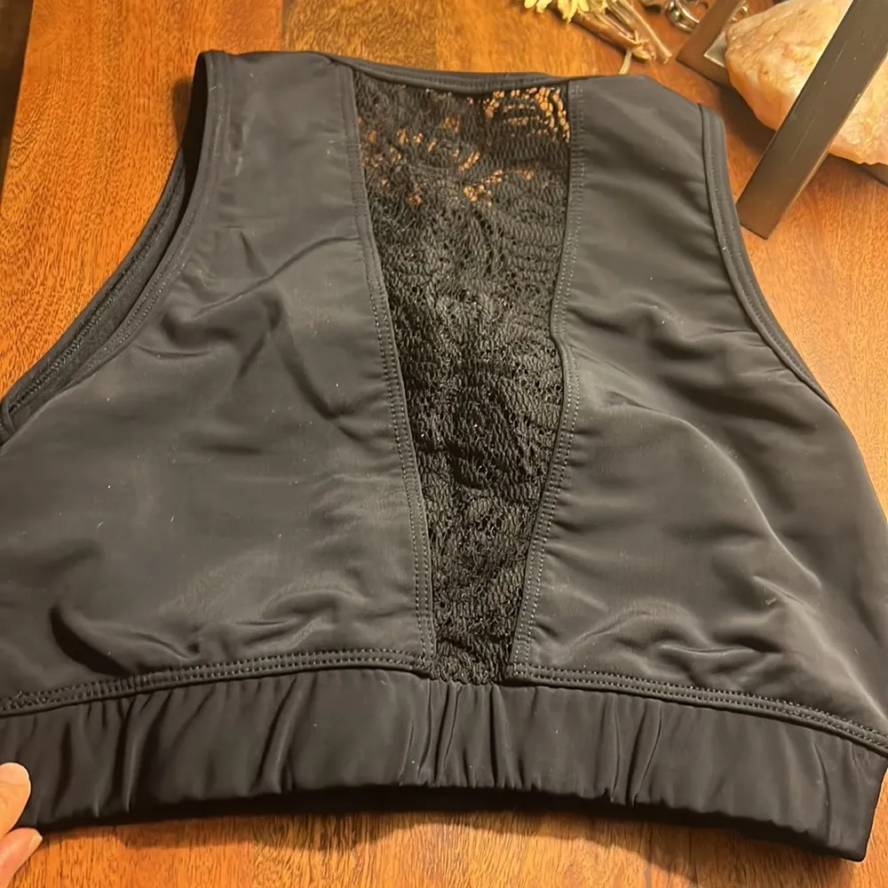 Onzie lace sports bra - Image 4