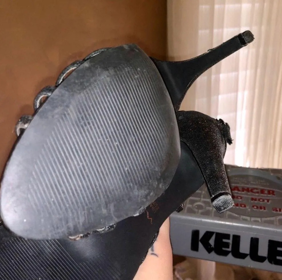 Cute Heels Sparkly Silver Size 9 - Image 3