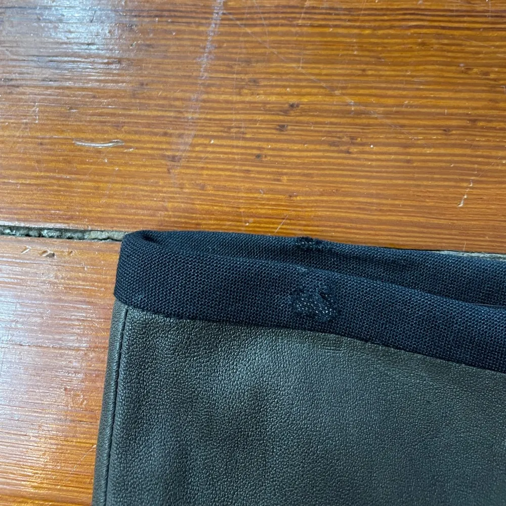 A.L.C. Reptile Leather Stretch Mini Pencil Skirt w Wool Mohair Trim - Sz 6 - Image 8