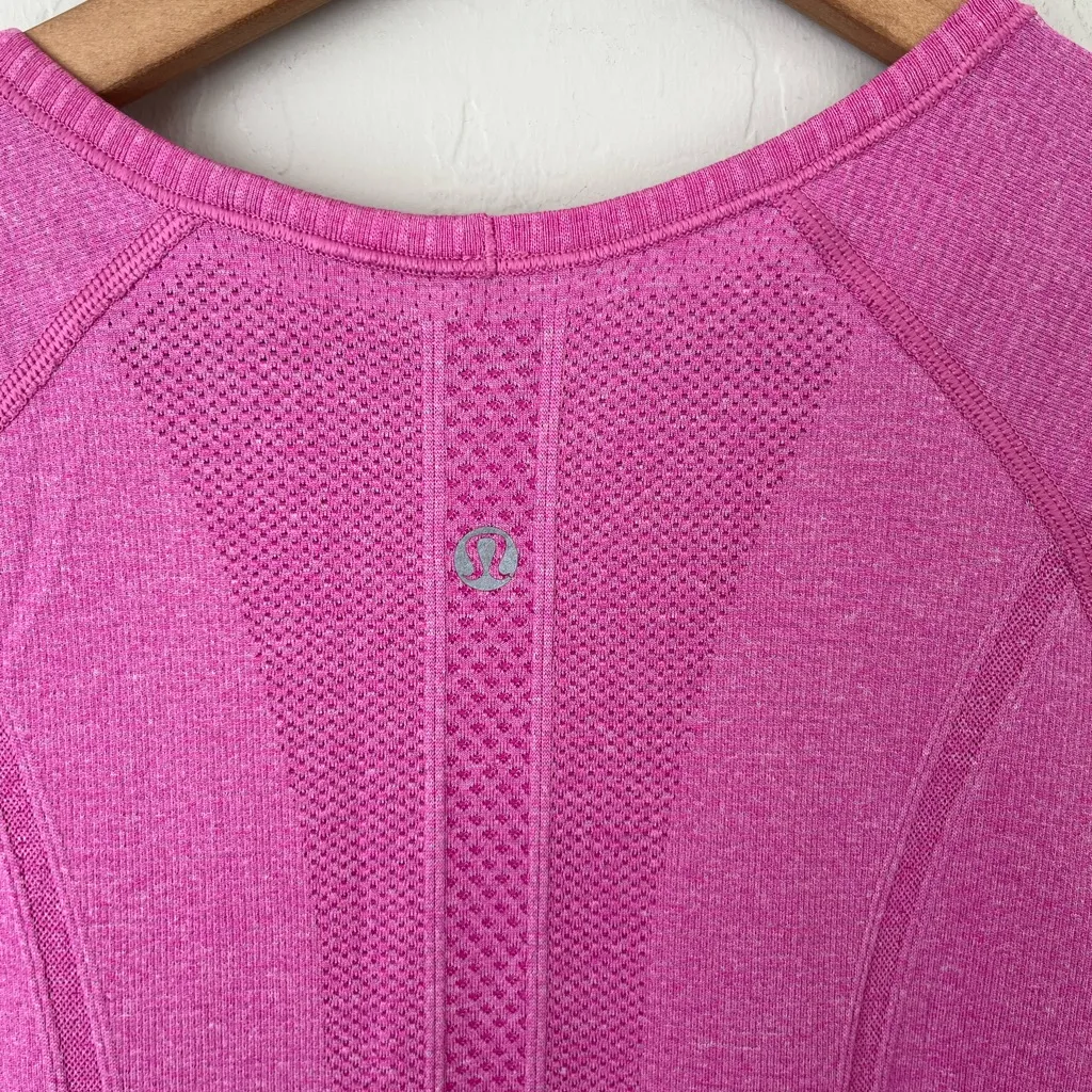 Lululemon Swiftly Tech V Neck Athletic Top Raspberry Pink - Image 4