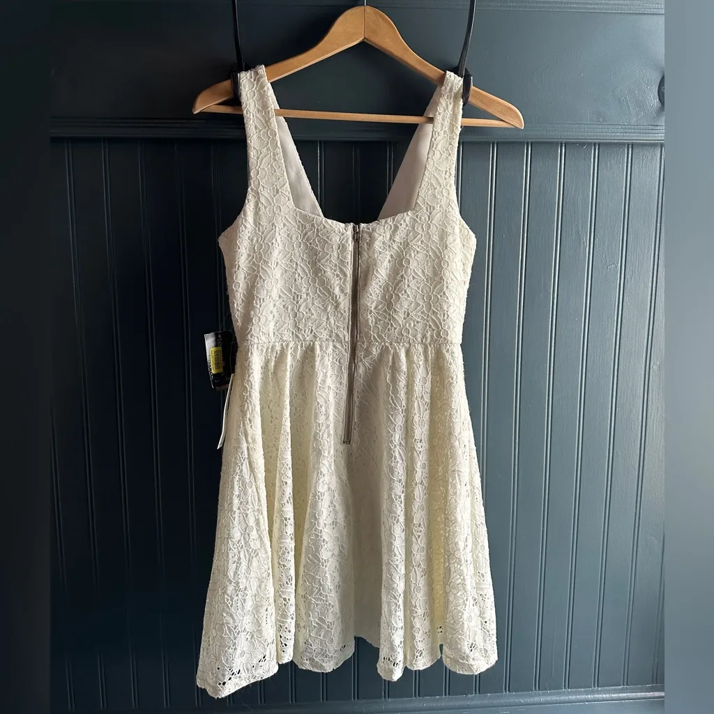 Teeze Me Lace V-Neck dress - Cream - Image 2