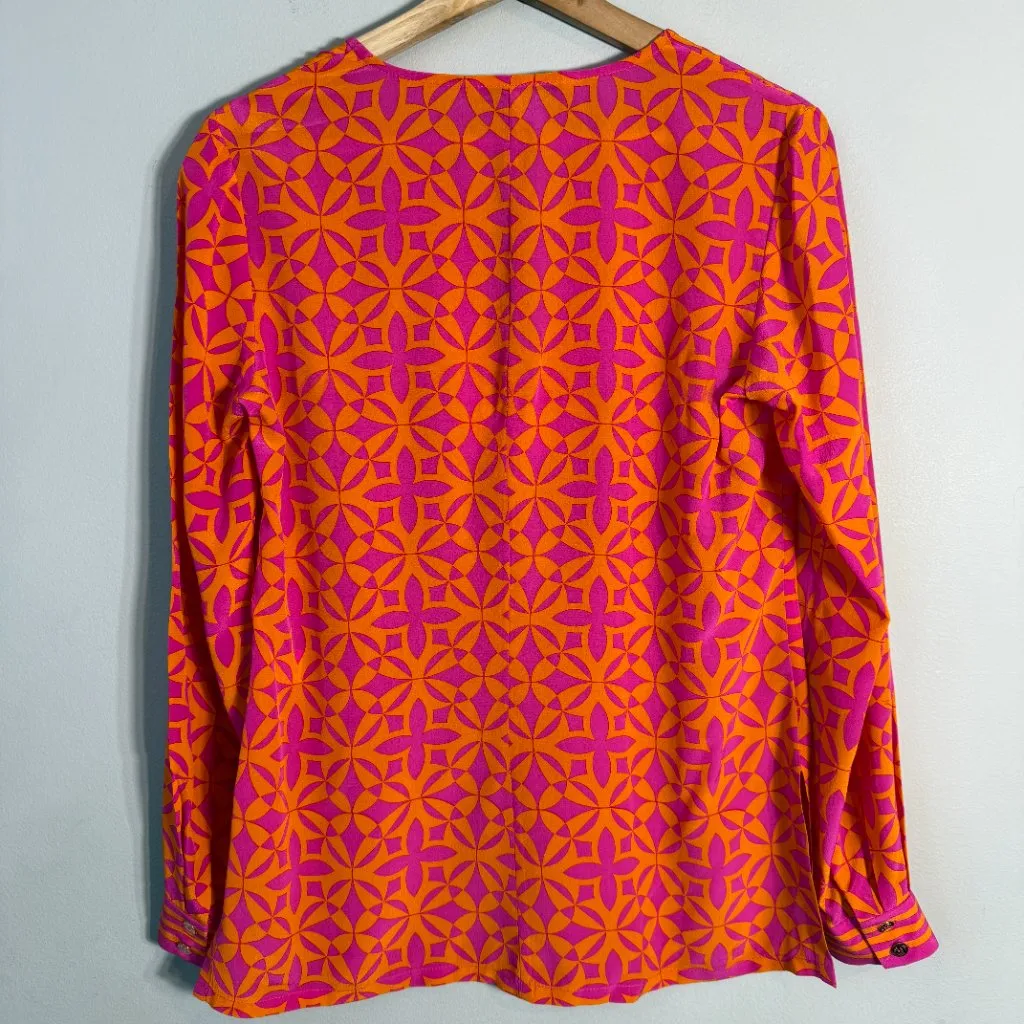 Trina Turk 100% Silk Printed Blouse Top Women's Small Pink Orange V-Neck Preppy - Image 9