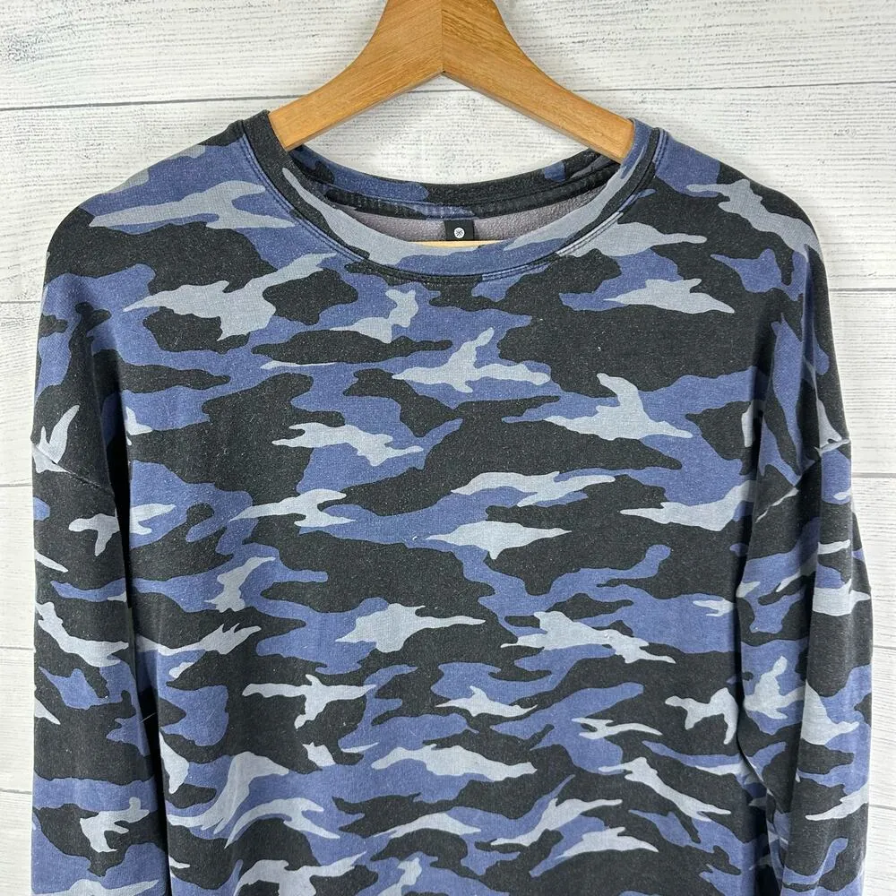 Athleta Womens size Medium Blue Camo Studio to Street Pullover Sweatshirt - Image 3