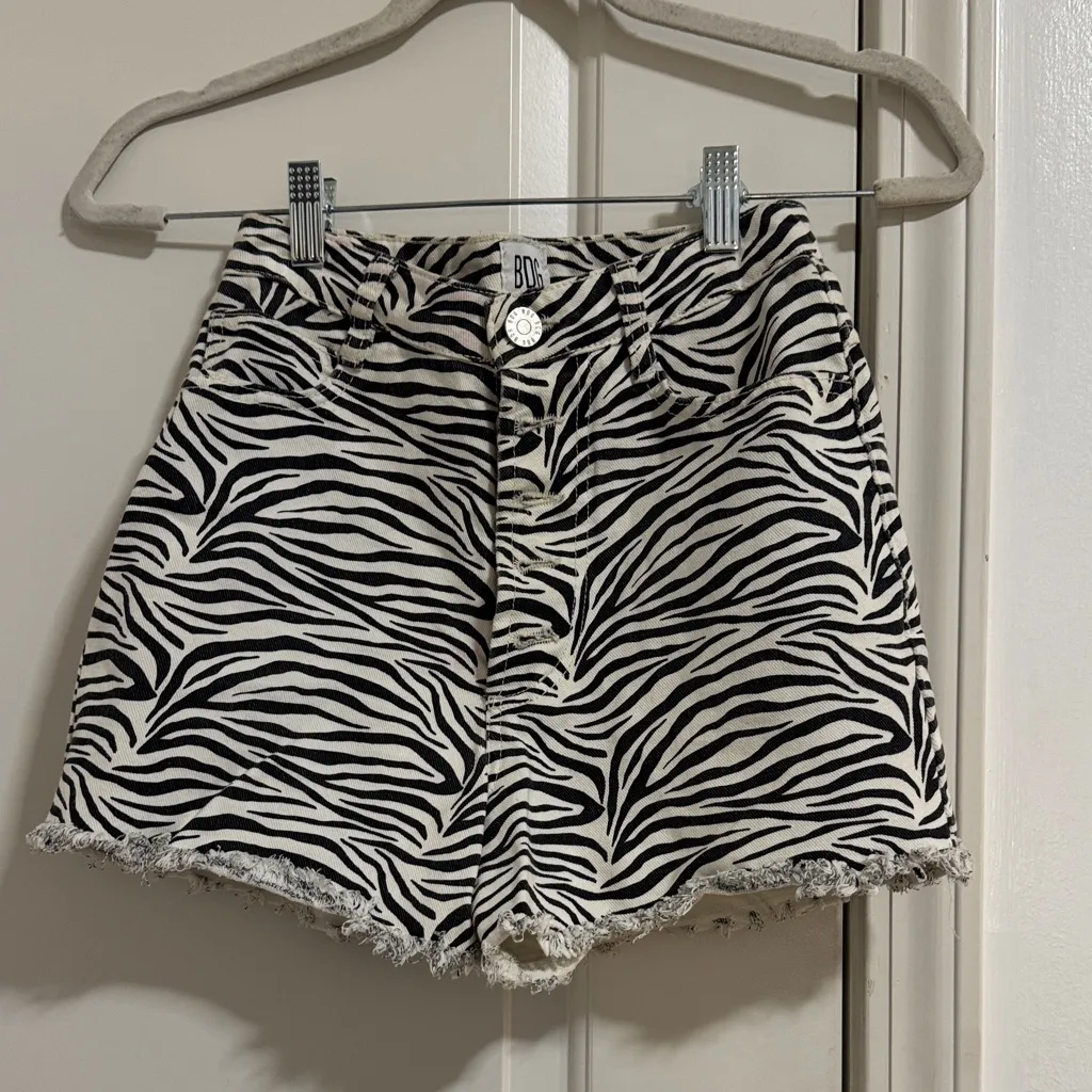 BDG Zebra Print High Waist Shorts - Image 2